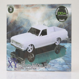 1:24 XY Ford Ute Slammed 351 Engine w/Standard Bonnet Plastic Kit