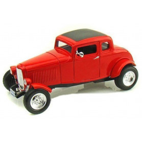 1:18 1932 Ford 5-Window Coupe (Timeless Classics) Die Cast