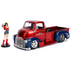 1:24 Wonder Woman With 1952 Chevy Coe Pickup Bombshells Movie