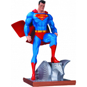 Superman 2nd Edition Mini Statue