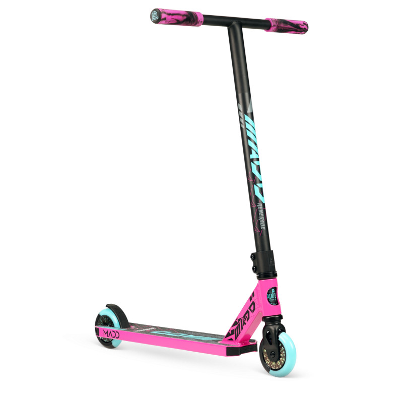 Madd Gear Kick Renegade Pink/Teal Mr Toys Toyworld