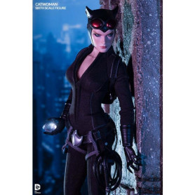 Batman - Catwoman 12" Figure