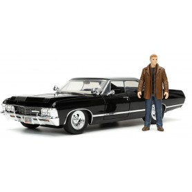 1:24 Supernatural 1967 Chevy Impala w/Dean Figure