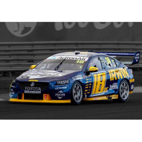 Holden ZB Commodore - Team18 18
