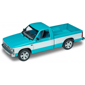 Revell '90 Chevy S-10 1:25