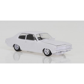 1:24 Plastic Kit LC Torana V8 Custom Sealed Body Opening Bonnet w/Engine