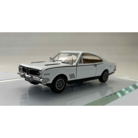 1:32 White HG GTS 350 Monaro