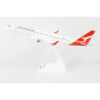 1/100 QANTAS E190