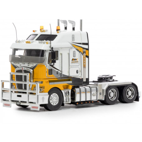 K200 Truck Big Hill Cranes 2.8 Cabin